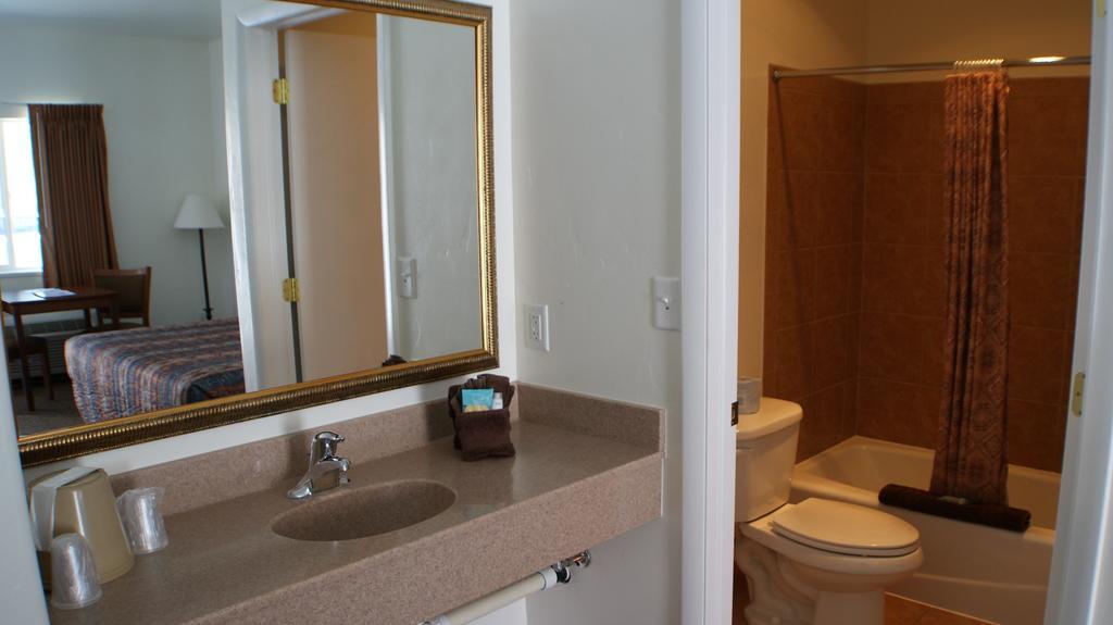 Adventure Inn Moab Room photo